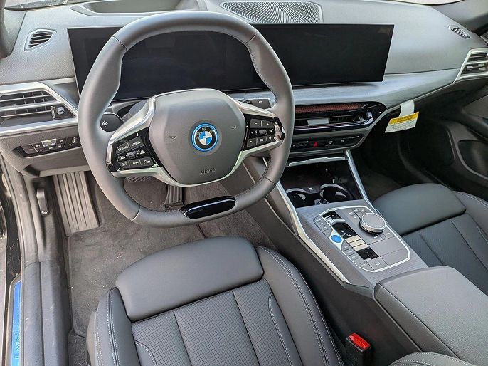 2026 BMW i4