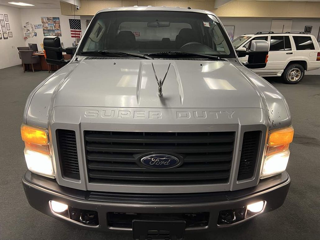 2008 Ford F-250 FX4 image 5