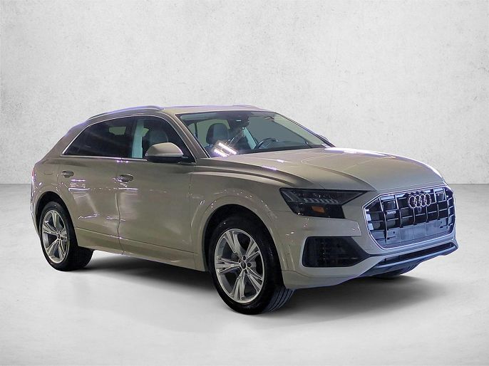 2023 Audi Q8