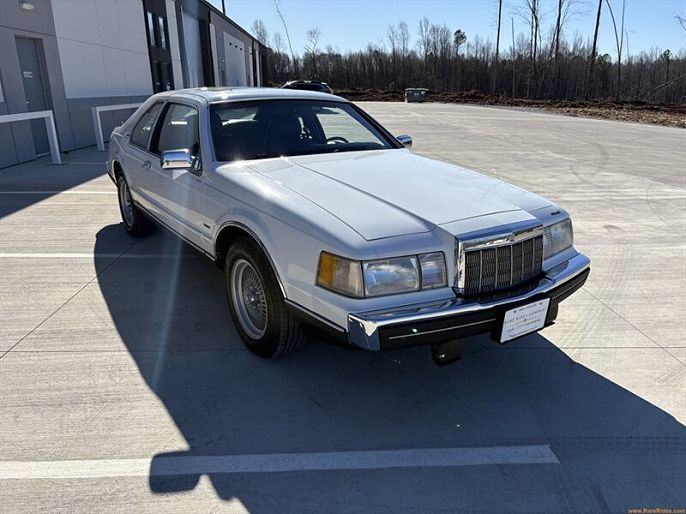 1989 Lincoln Mark Series