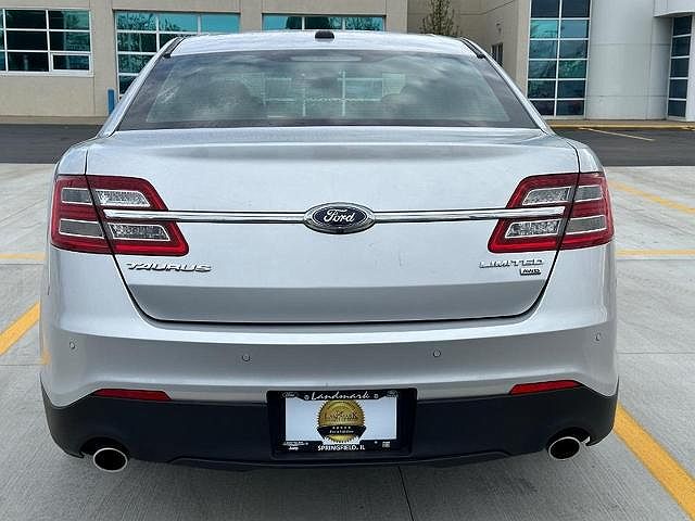 2018 Ford Taurus Limited Edition image 3