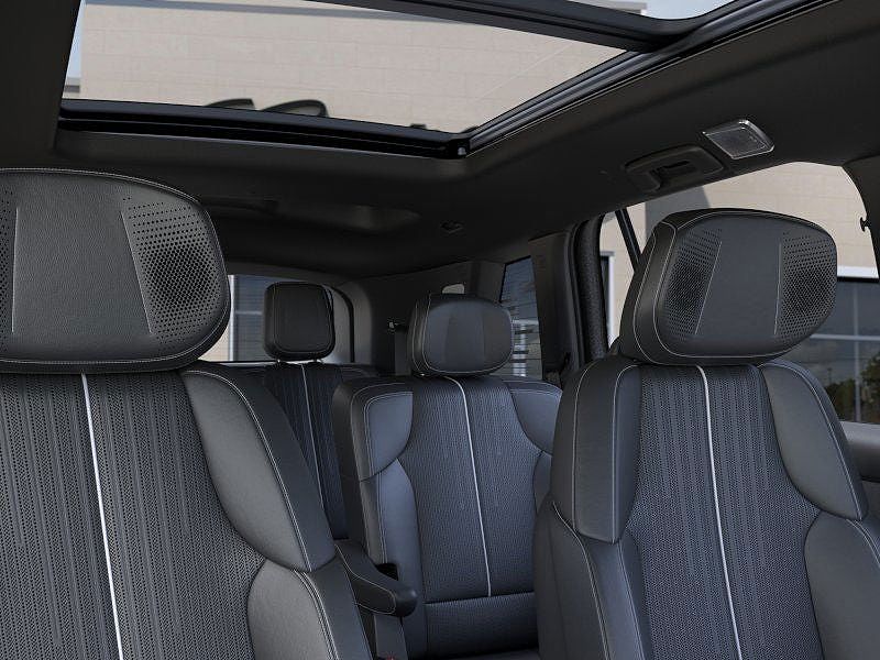 2026 Cadillac Vistiq