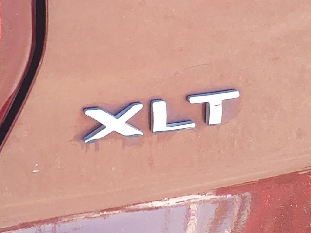 2018 Ford Explorer XLT image 9