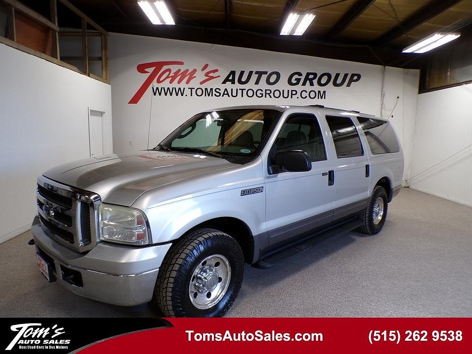 2005 Ford Excursion XLT image 0