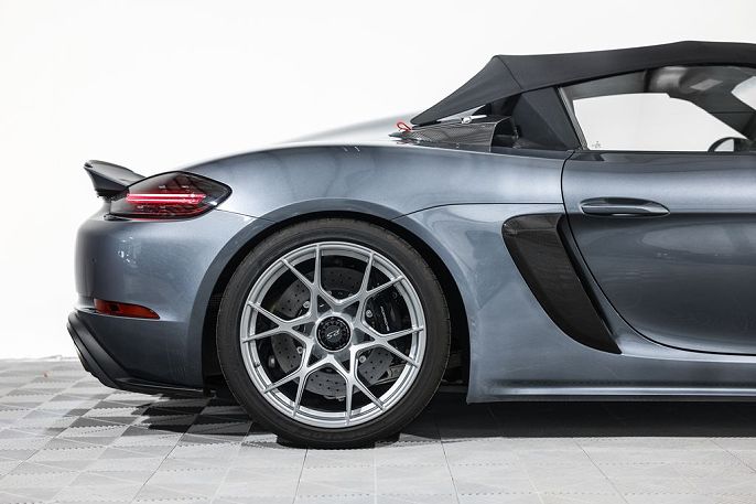 2024 Porsche 718 Spyder