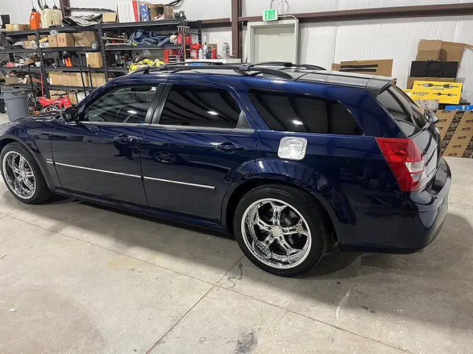 2005 Dodge Magnum