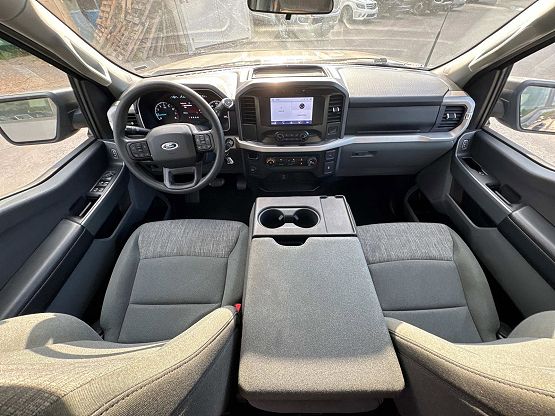 2023 Ford F-150 XLT photo 10