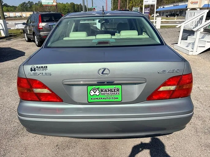 2001 Lexus LS