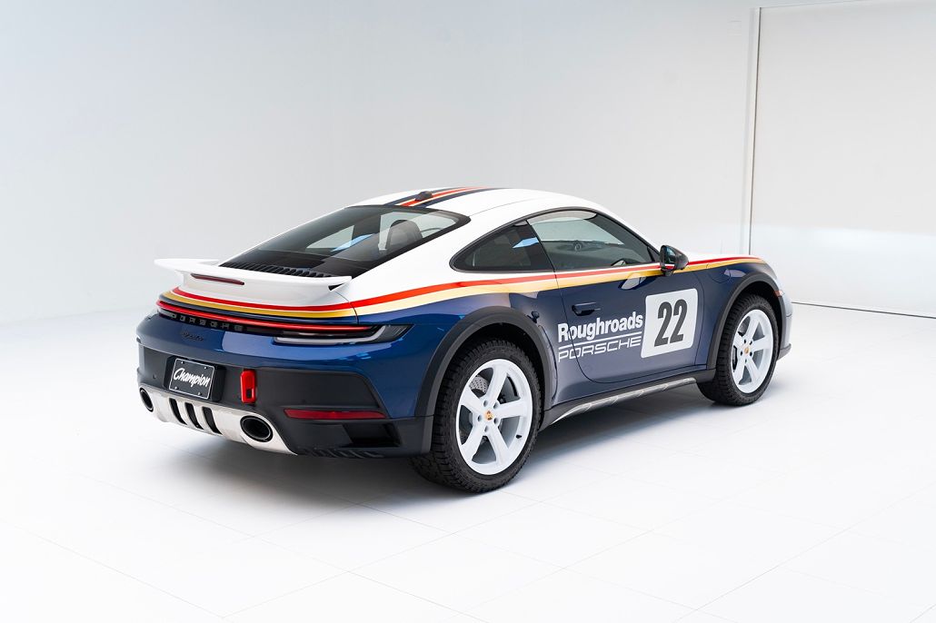 2024 Porsche 911 Dakar image 4