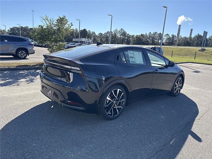 2026 Toyota Prius Plug-in