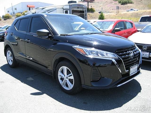2024 Nissan Kicks