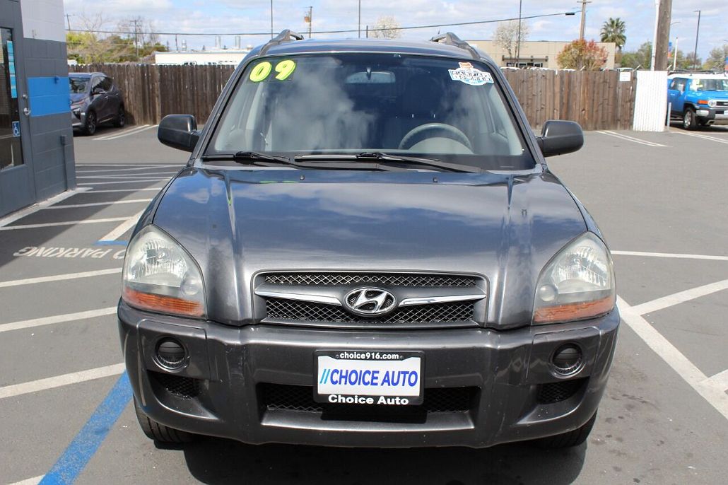 2009 Hyundai Tucson GLS image 1
