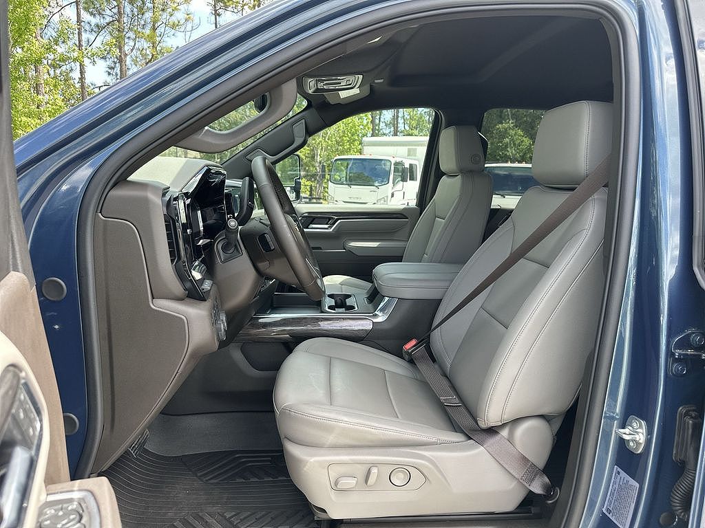 2025 Chevrolet Silverado 2500HD