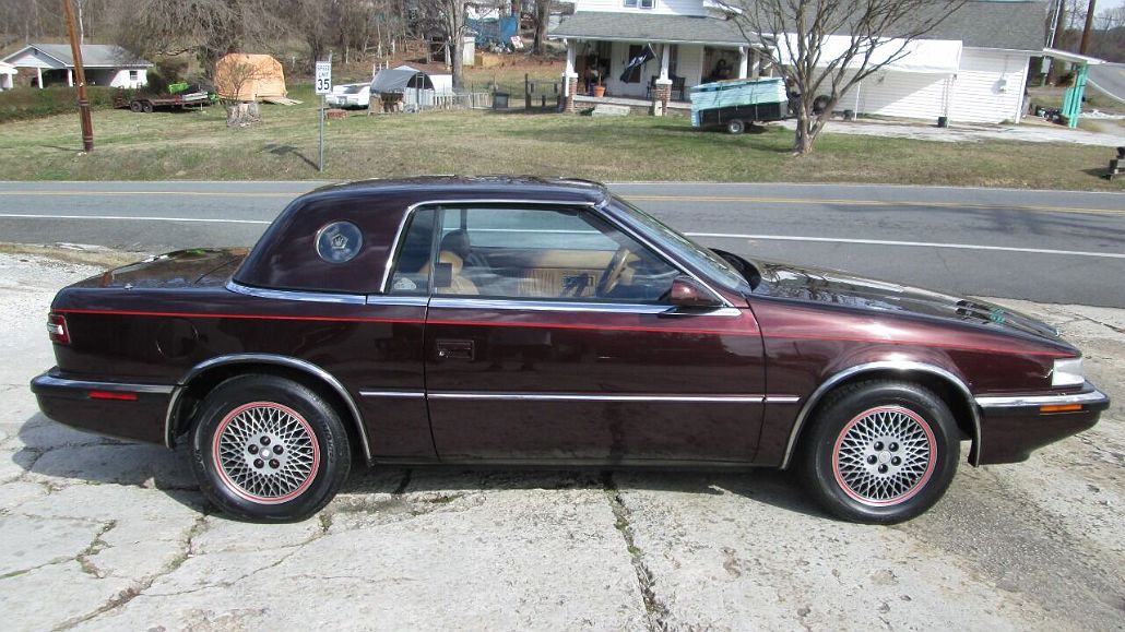 1989 Chrysler TC null image 2
