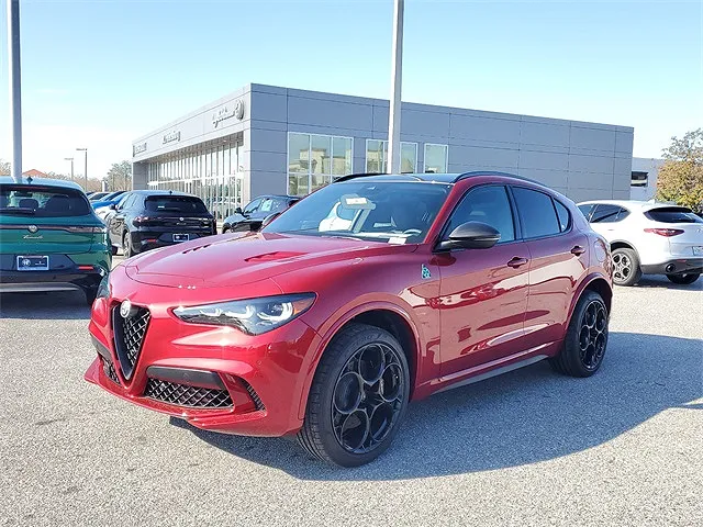 2024 Alfa Romeo Stelvio
