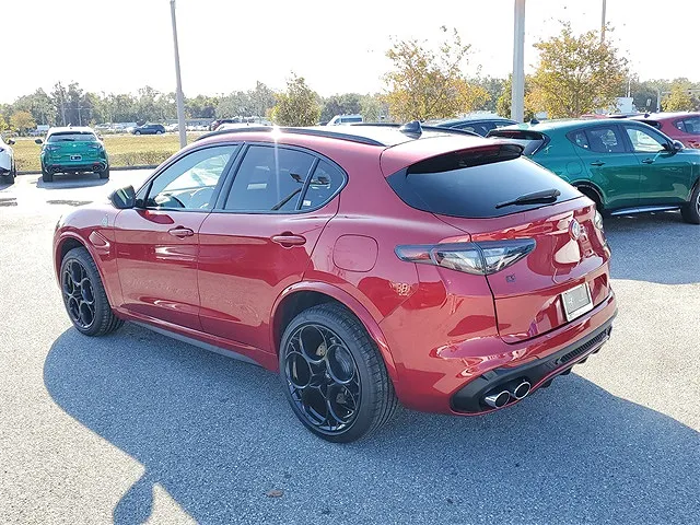 2024 Alfa Romeo Stelvio