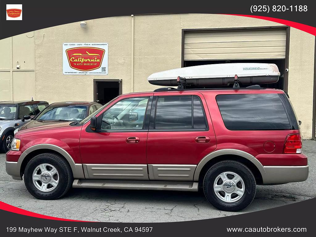 2004 Ford Expedition Eddie Bauer image 2