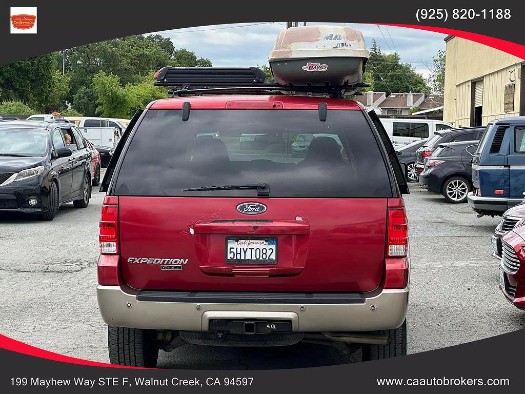 2004 Ford Expedition Eddie Bauer image 4