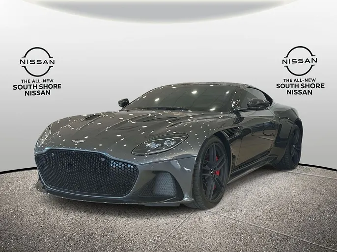 2019 Aston Martin DBS