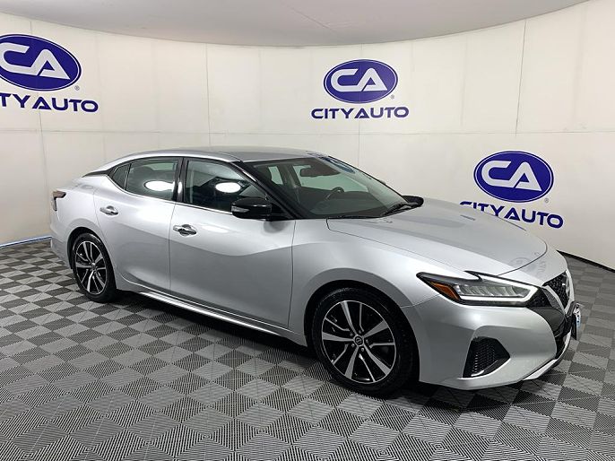 2023 Nissan Maxima