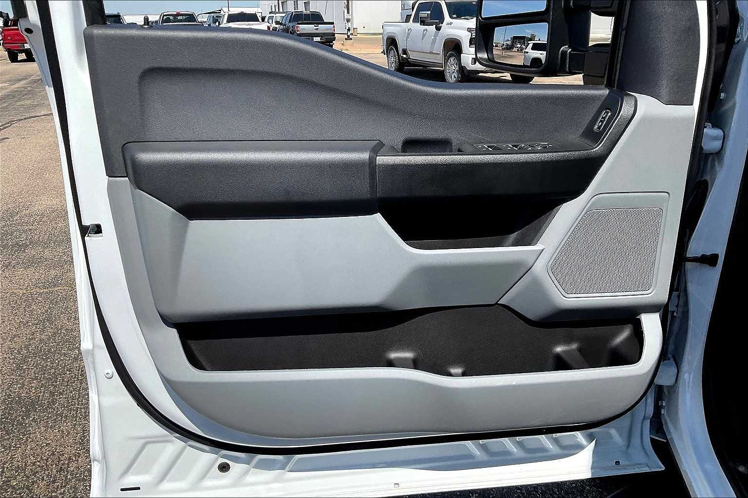 2025 Ford F-250