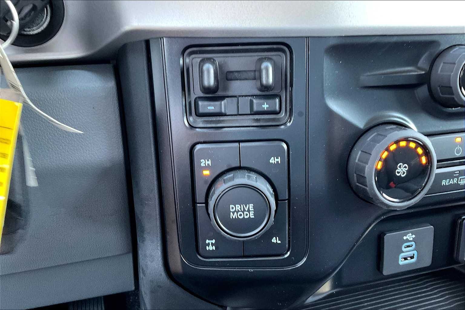 2025 Ford F-250