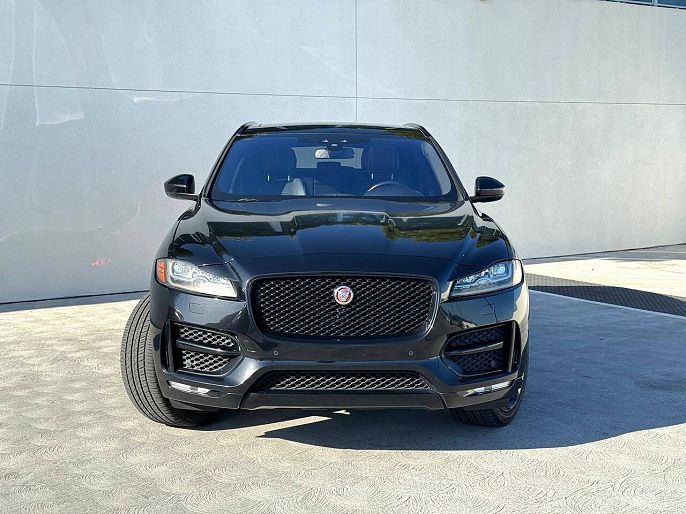 2018 Jaguar F-Pace