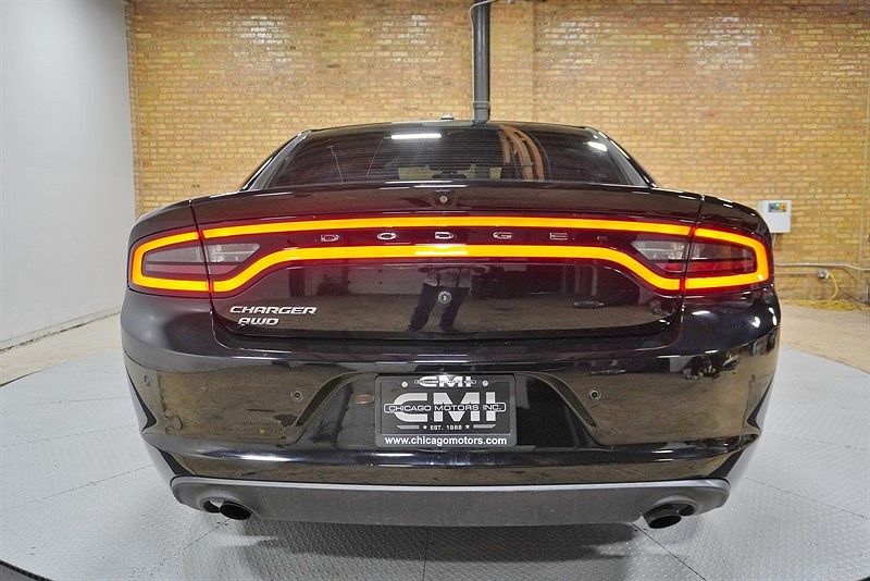 2019 Dodge Charger Police image 13