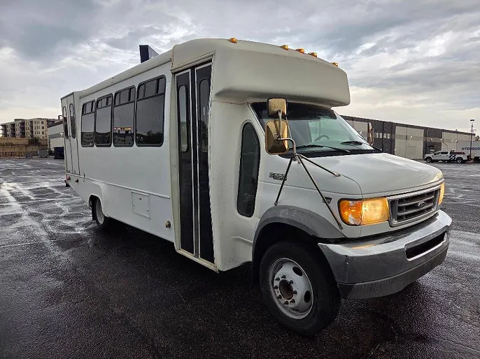 2002 Ford Econoline