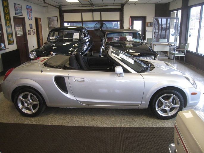2001 Toyota MR2 Spyder