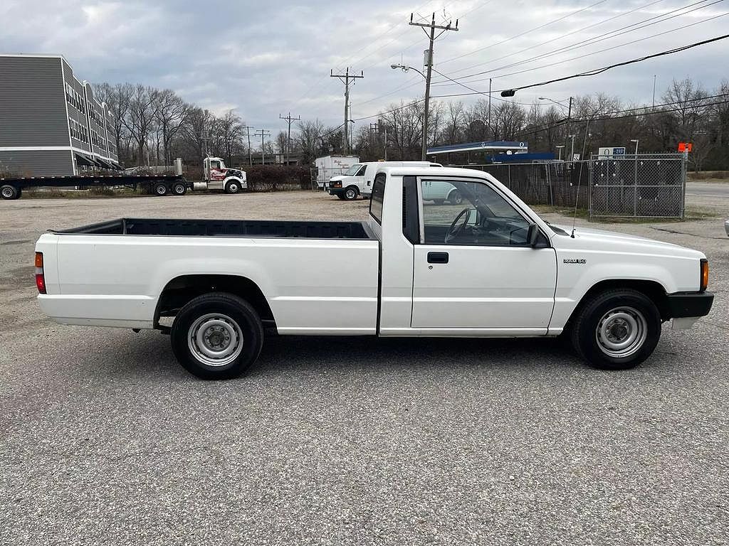 1992 Dodge Ram 50 null image 5