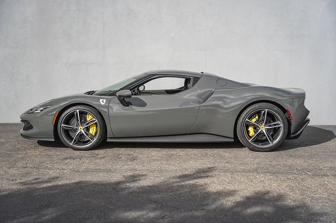 2025 Ferrari 296 GTB