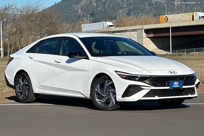 2025 Hyundai Elantra