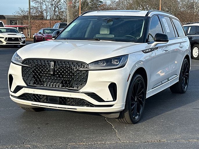 2025 Lincoln Aviator