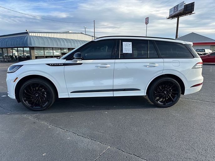 2025 Lincoln Aviator