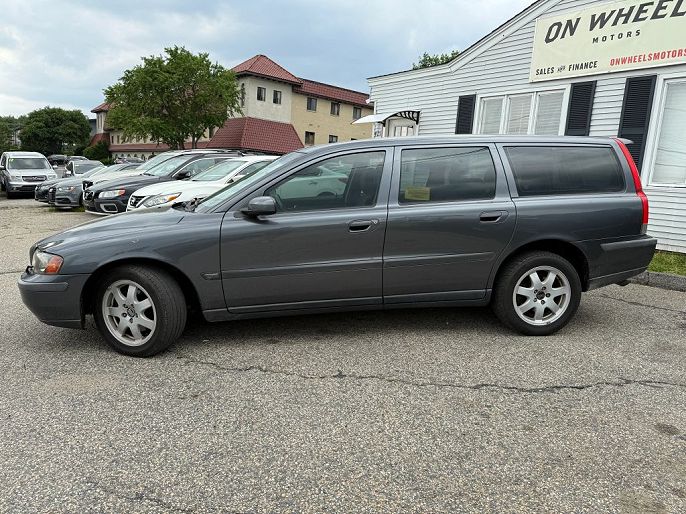 2004 Volvo V70