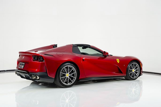 2022 Ferrari 812 GTS