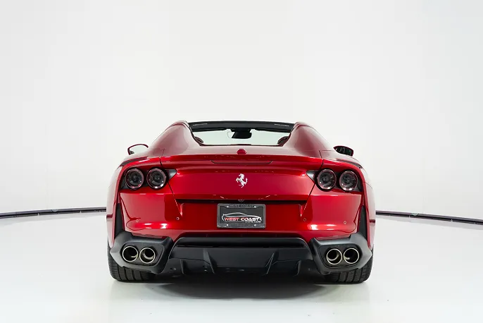 2022 Ferrari 812 GTS