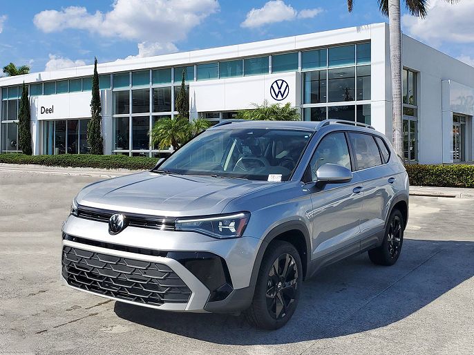 2025 Volkswagen Taos