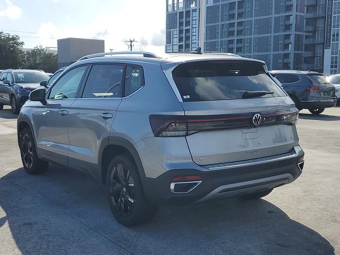 2025 Volkswagen Taos