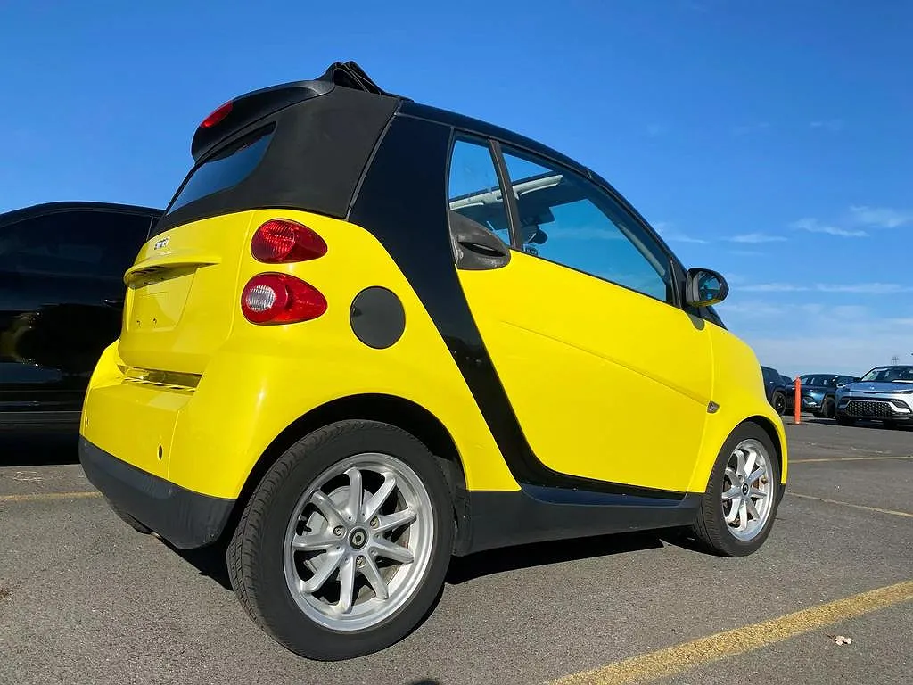 2008 Smart Fortwo Passion image 1