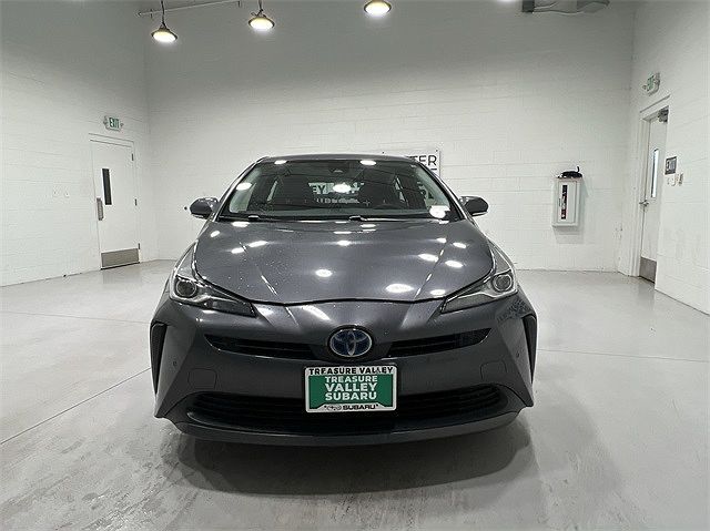 2021 Toyota Prius LE image 2
