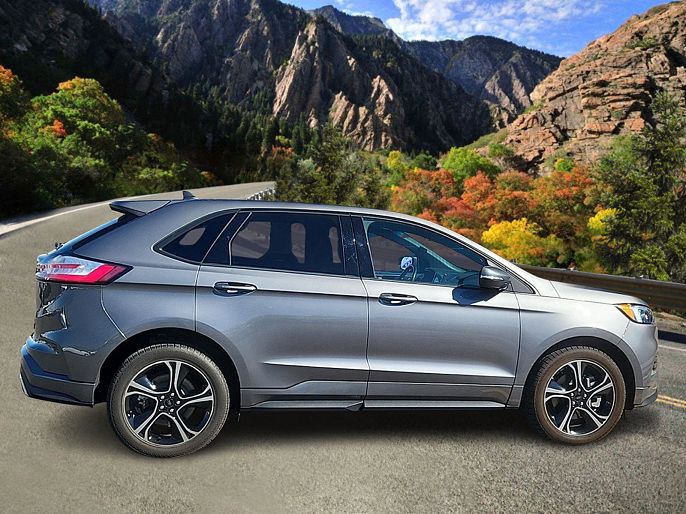 2022 Ford Edge