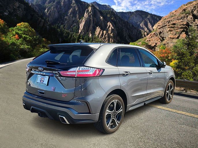 2022 Ford Edge