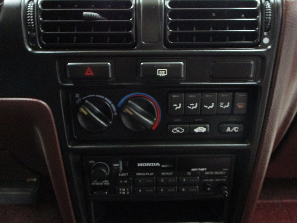 1993 Honda Accord EX image 24