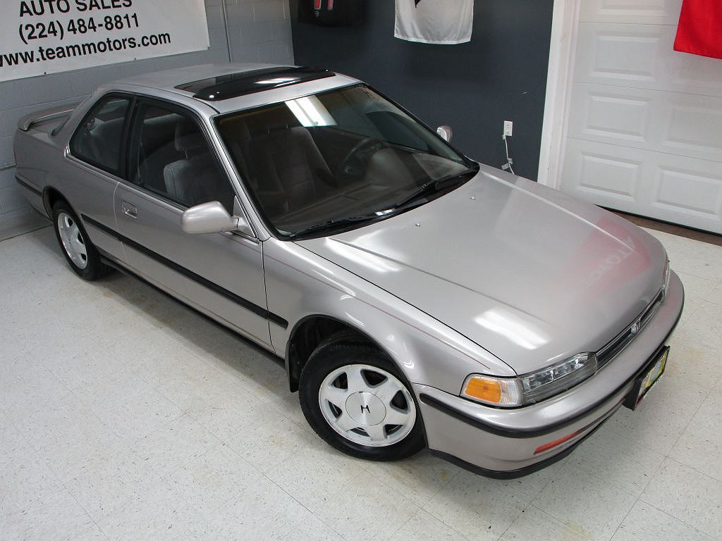 1993 Honda Accord EX image 2