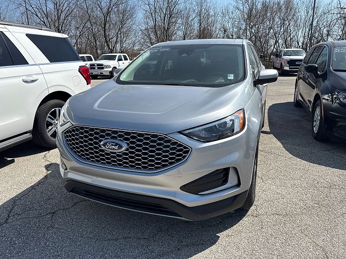 2023 Ford Edge
