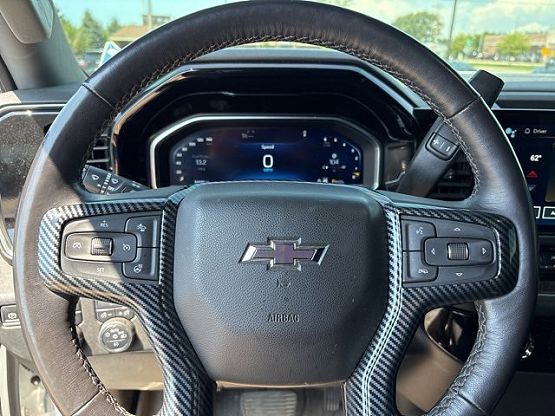 2022 Chevrolet Silverado 1500 RST photo 11