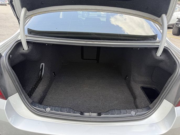 2012 BMW 5 Series