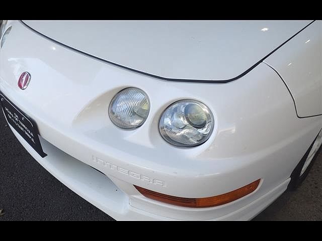 1998 Acura Integra Type R image 2